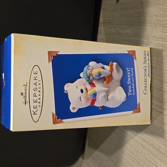 Two Sweet - Picture 4 of 4